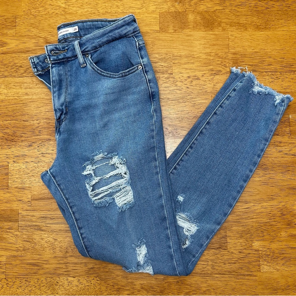 Levi’s 721 high rise skinny size 28